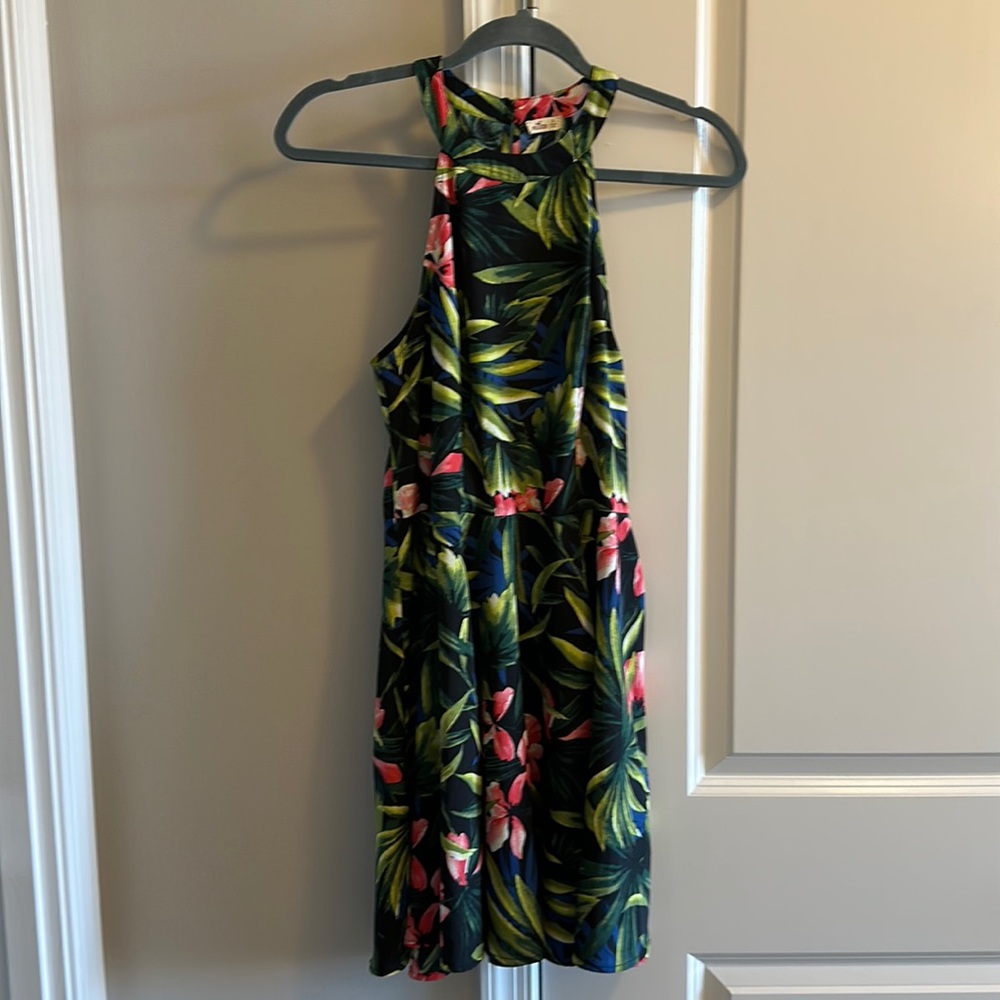 Hollister jungle print dress